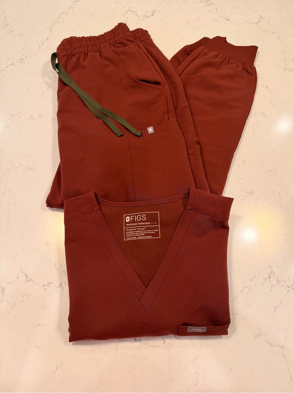 FIGS Walnut Scrub Set - Women’s Large Catarina & Large Uman - Picture 2 of 9